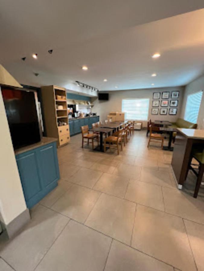 Radiant Inn And Suites Murfreesboro Ngoại thất bức ảnh