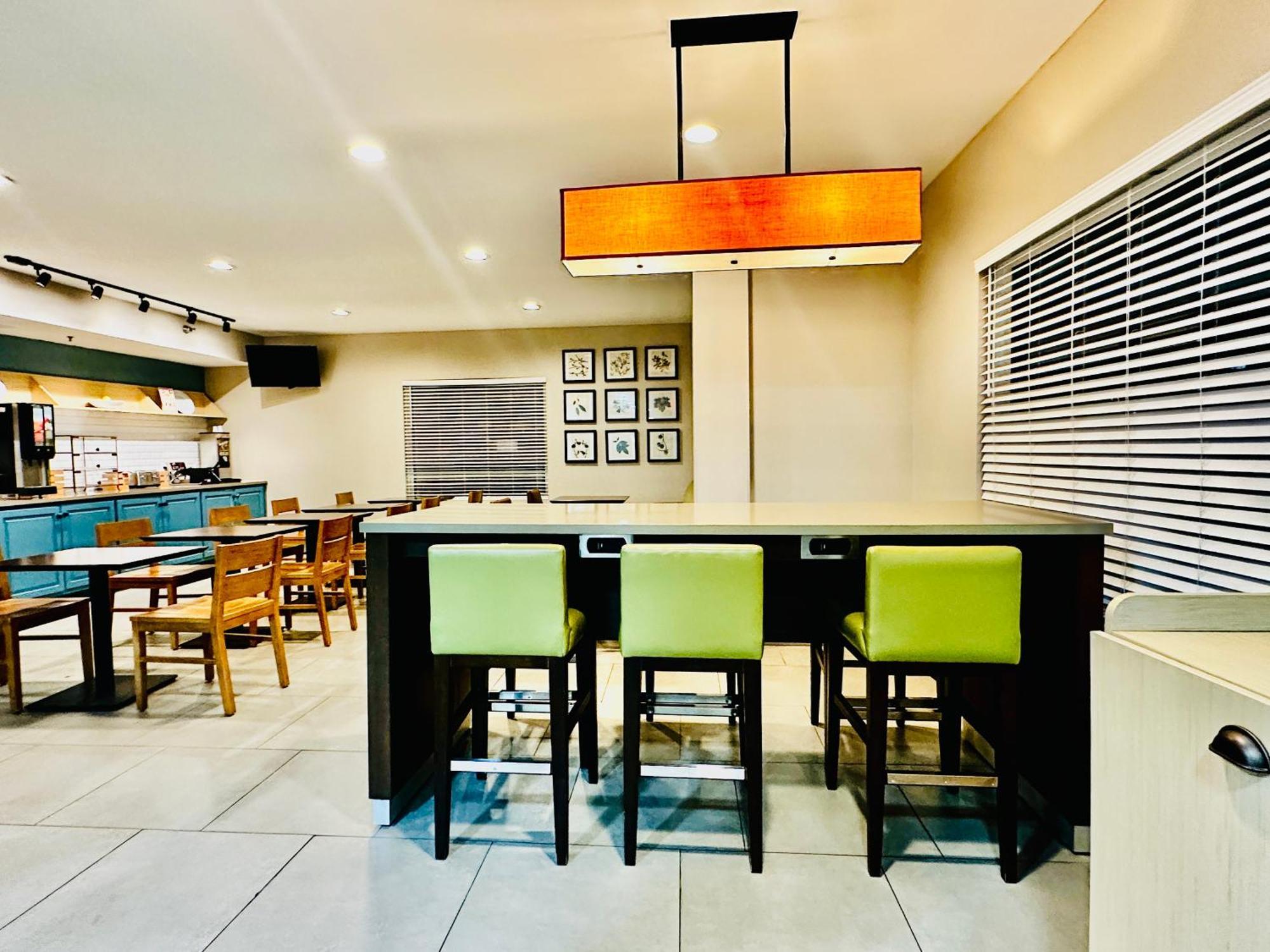 Radiant Inn And Suites Murfreesboro Ngoại thất bức ảnh