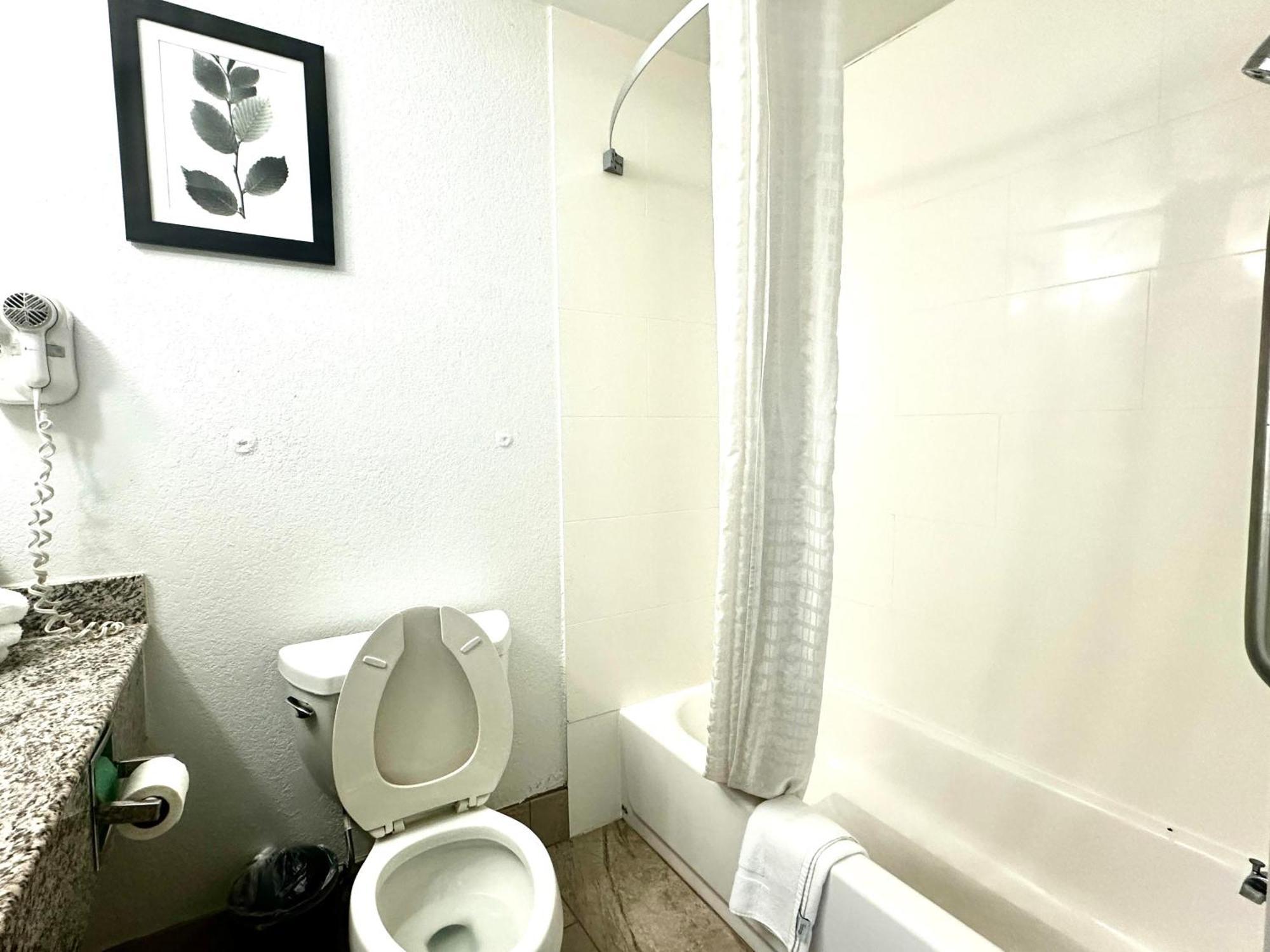 Radiant Inn And Suites Murfreesboro Ngoại thất bức ảnh
